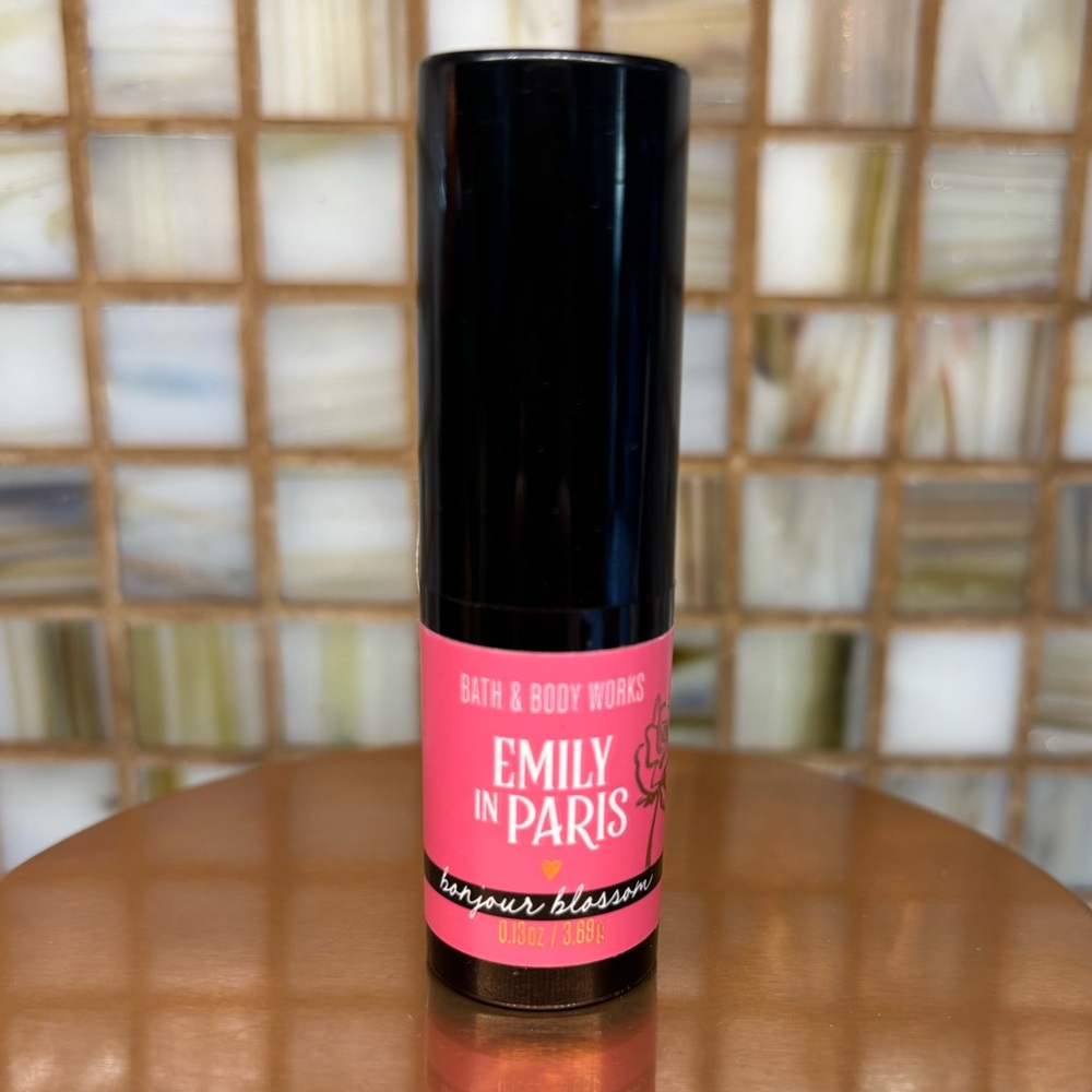 Bath & Body Works Emily in Paris Bonjour Blossom Lipstick